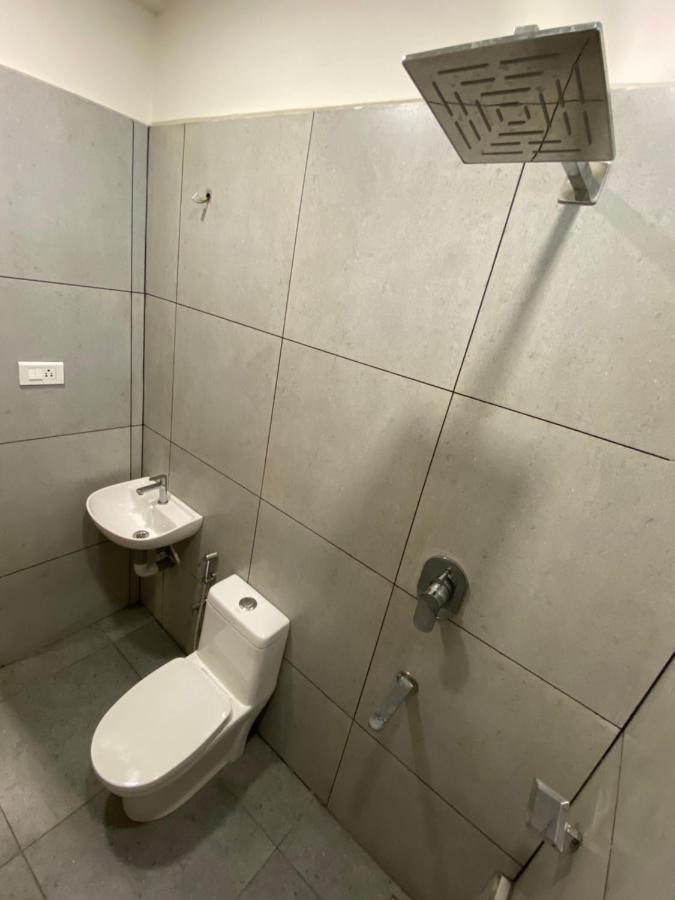 Karippals Inn كوتايم المظهر الخارجي الصورة